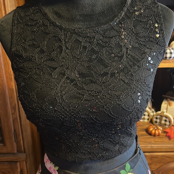 🎉HP🎉 B. Darlin 2-Piece Formal Dress Size 5/6 EUC - Picture 2 of 13